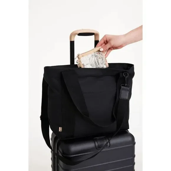 NWT BEIS BÉISics Tote in Black - Picture 6 of 9